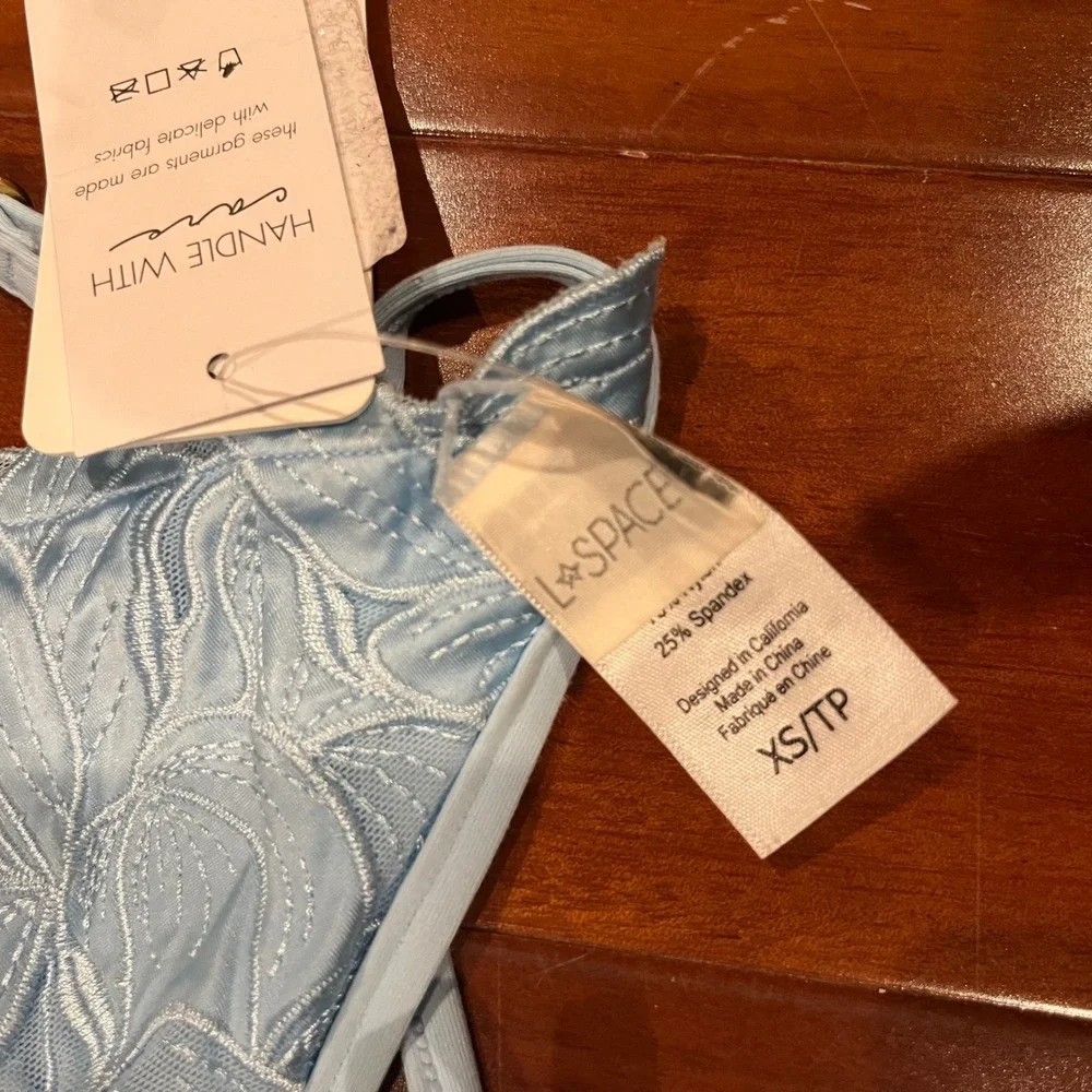 LSpace Blue Bikini Top Floral Triangle Light Lace Monica‎ Wise Swim New Size XS